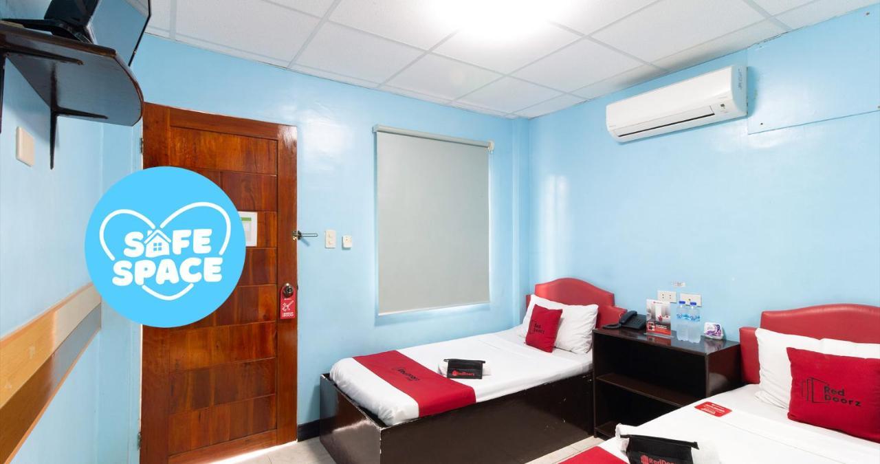 Reddoorz @ Picas Sagkahan Таклобан Екстериор снимка